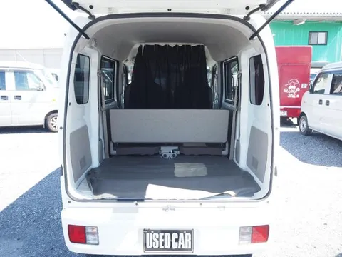 Nissan Clipper