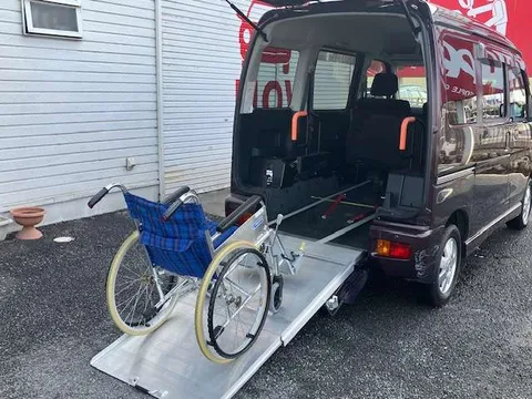 Daihatsu Atrai Wagon