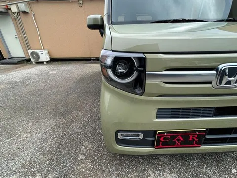Honda N-VAN Plus Style