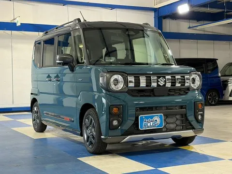 Suzuki Spacia Gear