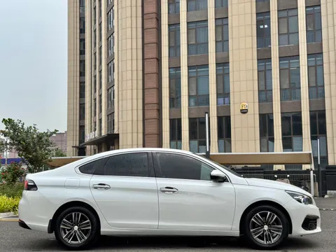 Peugeot 308