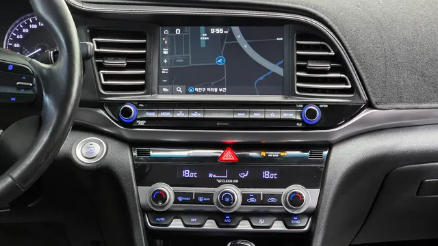 Hyundai Elantra (Avante)