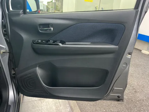 Mitsubishi eK X