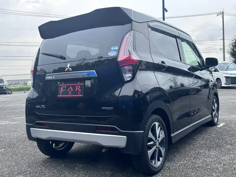 Mitsubishi eK X