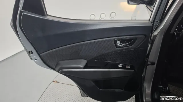 SsangYong Tivoli XLV (Tivoli Air)