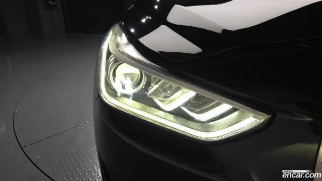 Genesis G90 (EQ900)