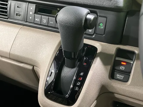 Honda N-BOX Joy