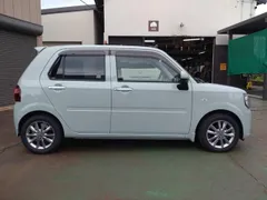 Daihatsu Mira Tocot
