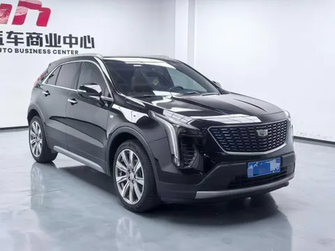 Cadillac XT4