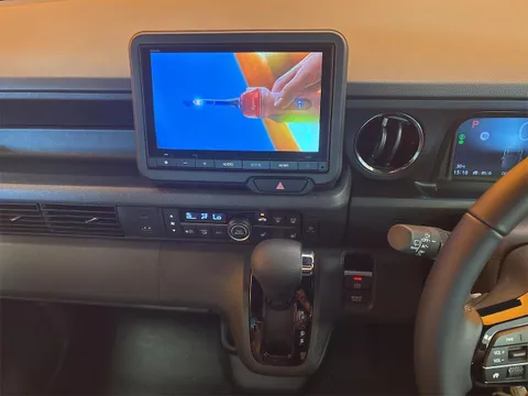Honda N-BOX Custom