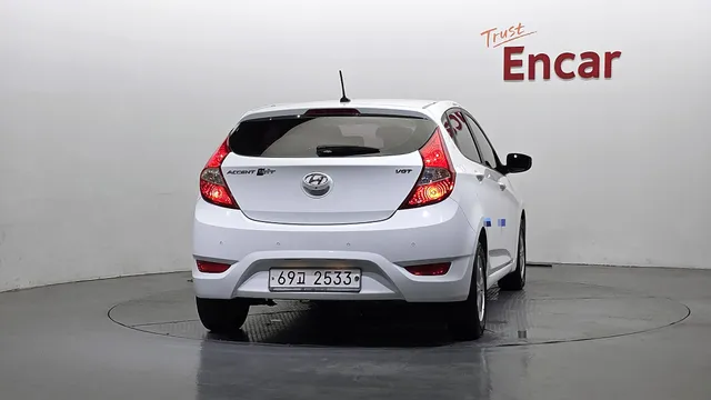 Hyundai Accent