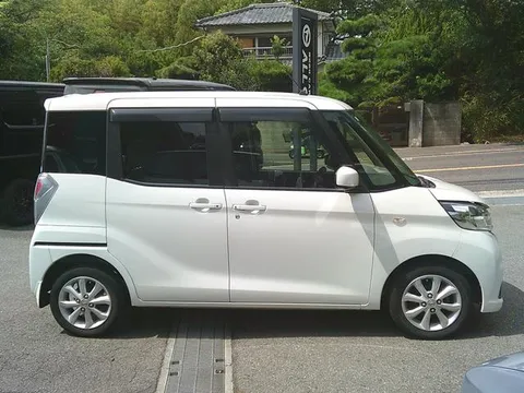 Nissan Dayz Roox