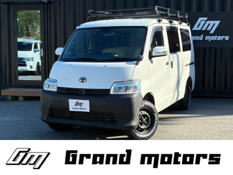 Toyota TownAce Van