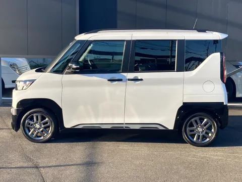 Mitsubishi Delica Mini