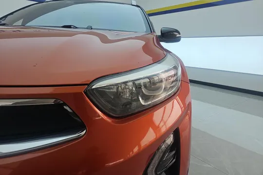 Kia KX1