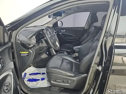 Hyundai Grand Santa Fe (Maxcruz)