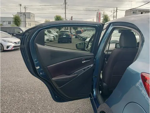 Mazda Mazda2 (Demio)