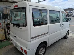 Mitsubishi Minicab Van