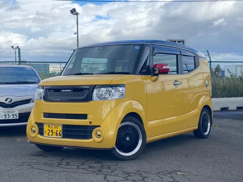 Honda N-BOX Slash