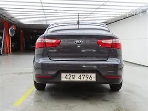 Kia Pride