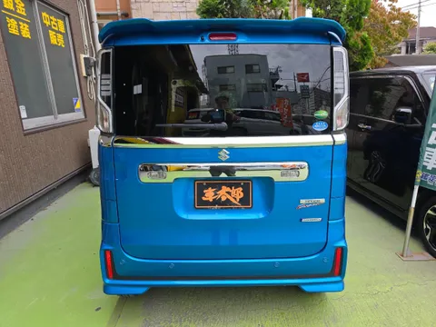 Suzuki Spacia Custom