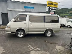 Toyota HiAce Wagon