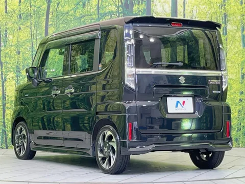Suzuki Spacia Custom
