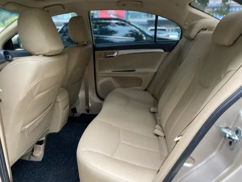Roewe 350