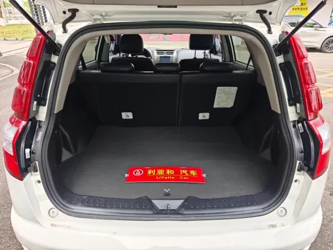 Geely GX7