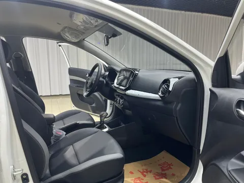 Kia KX1