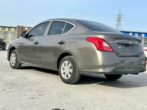 Nissan Sunny