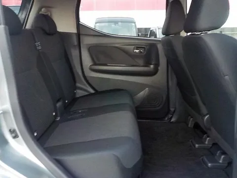 Mitsubishi eK X
