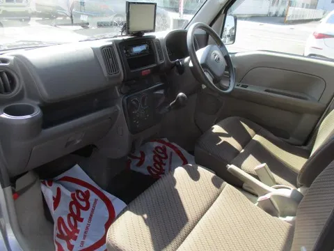 Nissan Clipper
