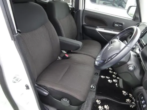 Mitsubishi eK Space Custom