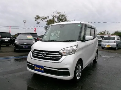 Nissan Dayz Roox