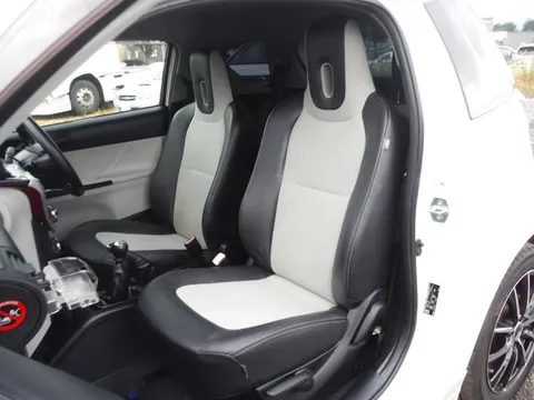 Toyota iQ