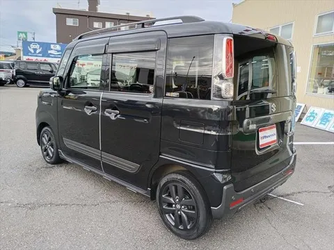 Suzuki Spacia Gear