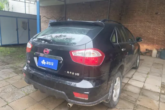 BYD S6