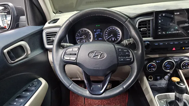 Hyundai Venue