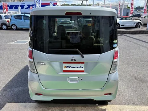 Mitsubishi eK Space