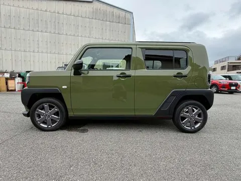 Daihatsu Taft