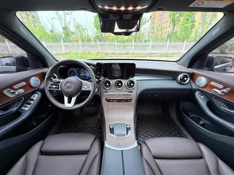 Mercedes-Benz Mercedes-Benz GLC
