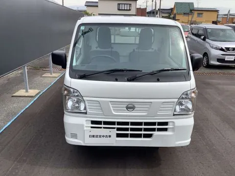 Nissan Clipper Truck