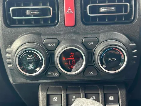 Suzuki Jimny Nomade