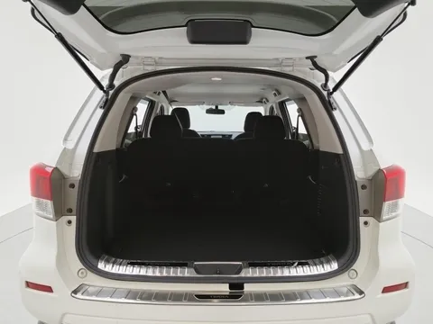 Nissan Terra