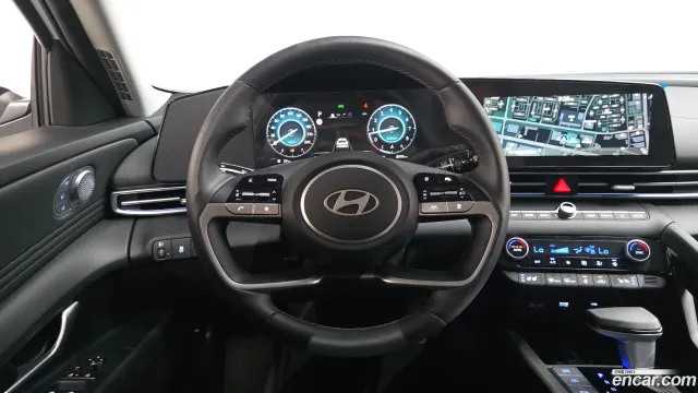 Hyundai Elantra (Avante)