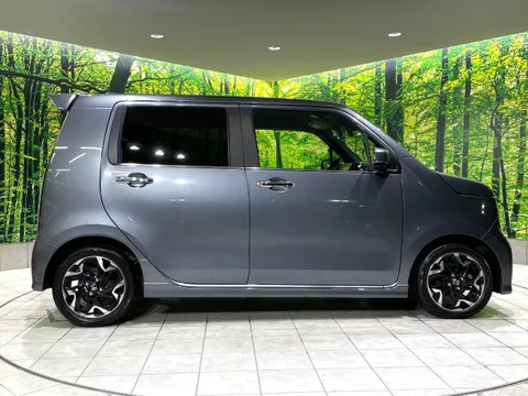 Honda N-WGN Custom