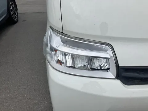 Toyota TownAce Van