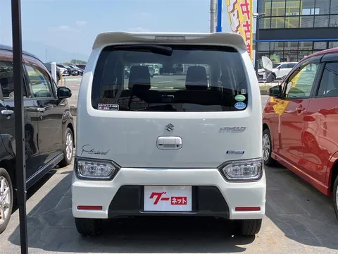Suzuki Wagon R Stingray