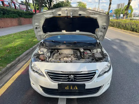 Peugeot 408